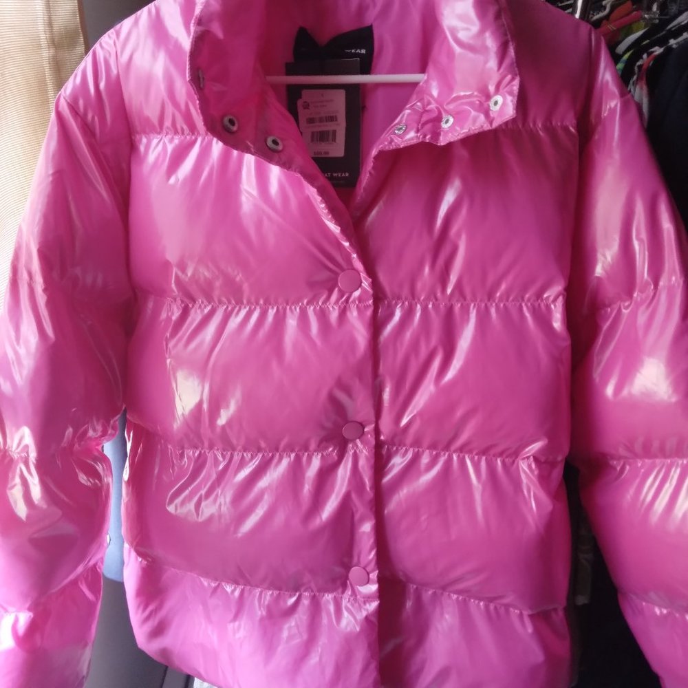 New pink puffy coat